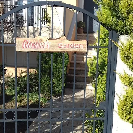 Christinas Garden Apartment
