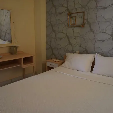Apartment Christinas Garden Patras