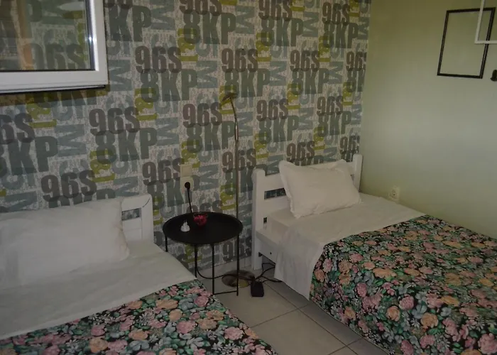 Christinas Garden Apartamento Patras